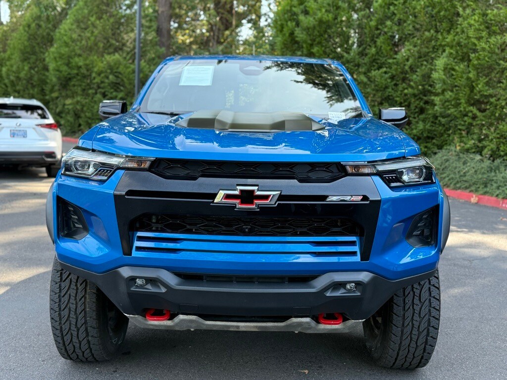 2024 Chevrolet Colorado ZR2 photo 2