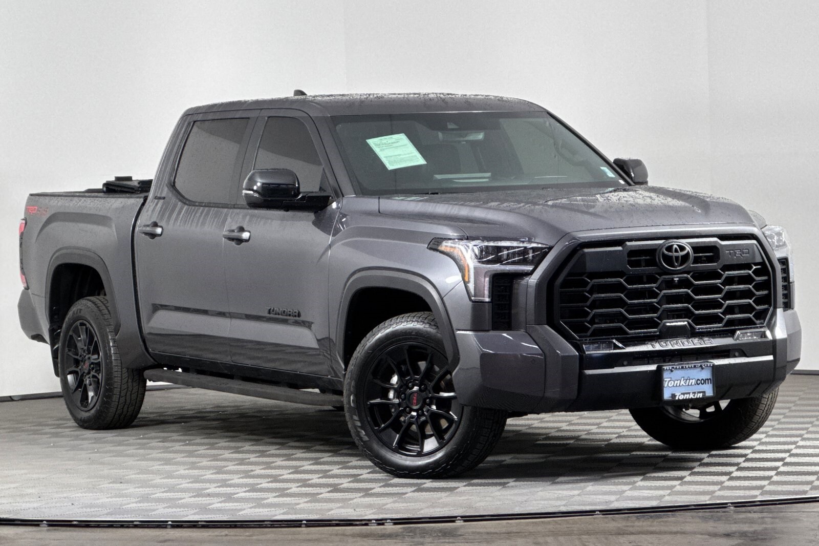 2025 Toyota Tundra Limited photo 2
