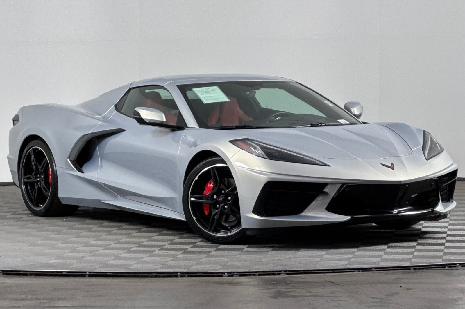 2022 Chevrolet Corvette Stingray 2LT photo 2