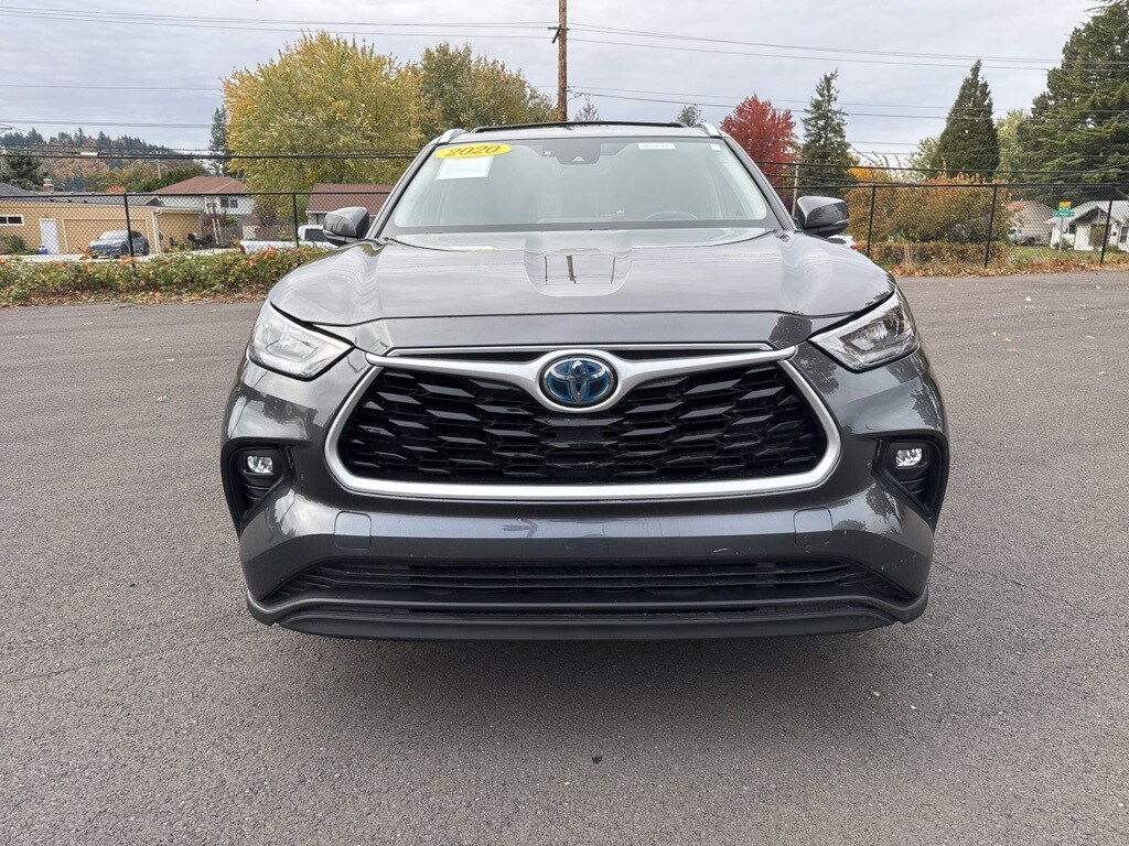 2020 Toyota Highlander Hybrid XLE photo 2