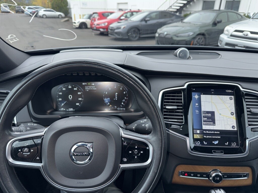 2016 Volvo XC90 T6 Inscription photo 3