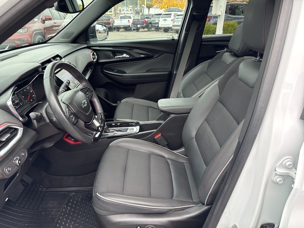2021 Chevrolet Trailblazer RS photo 3
