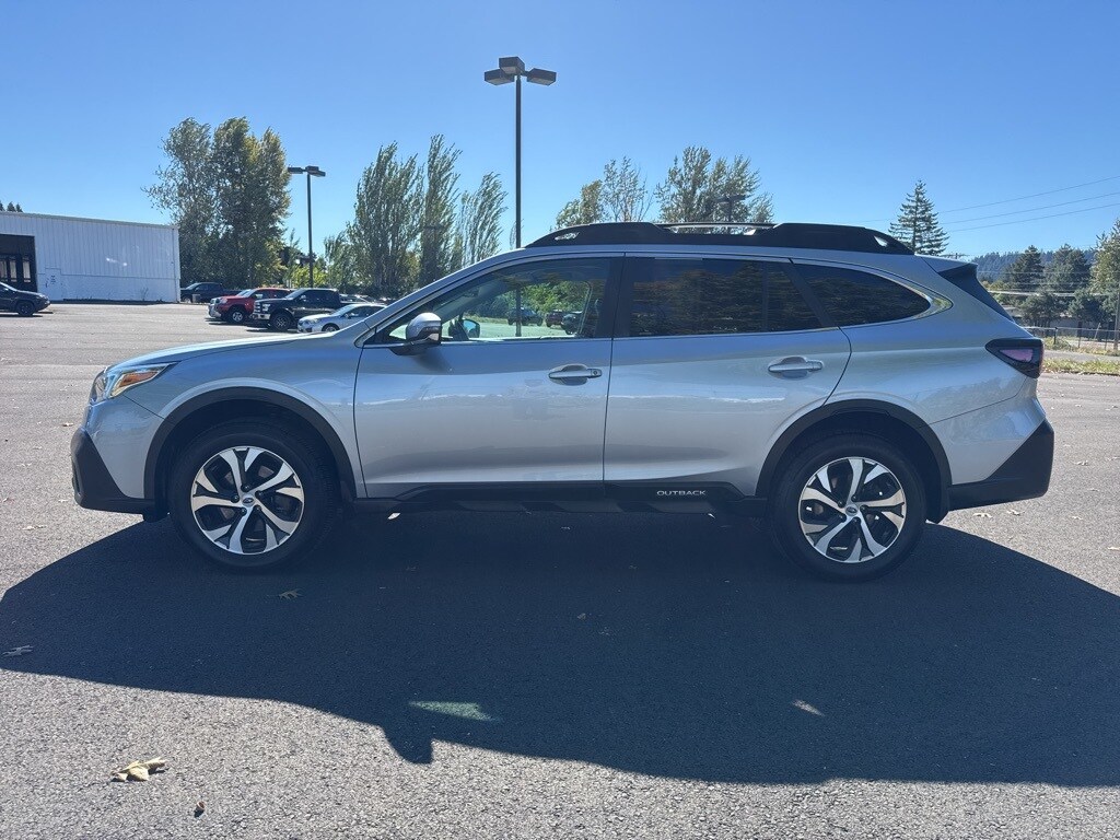 2020 Subaru Outback Limited photo 3