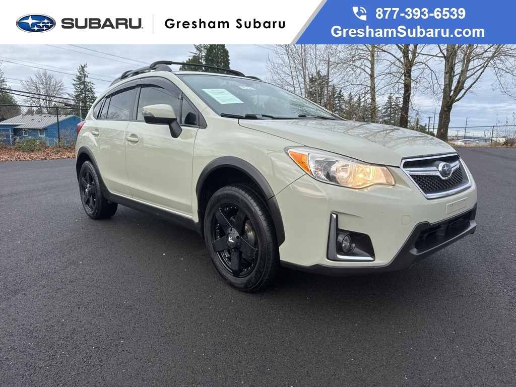 2017 Subaru Crosstrek Limited's photo