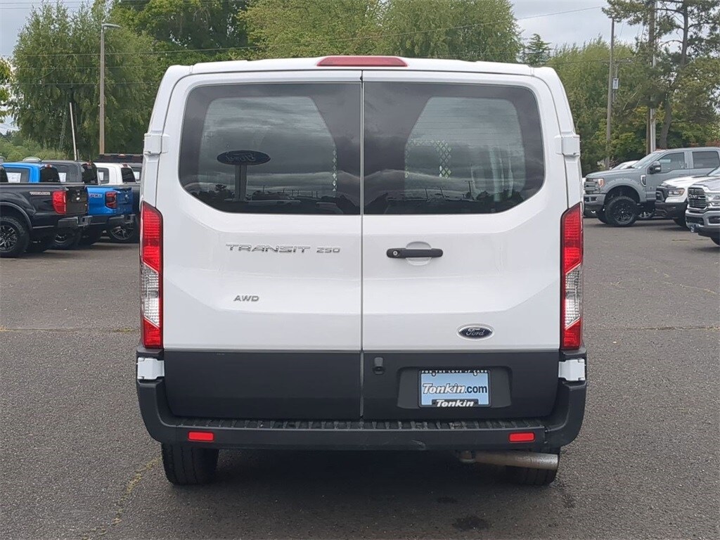 2023 Ford Transit photo 4