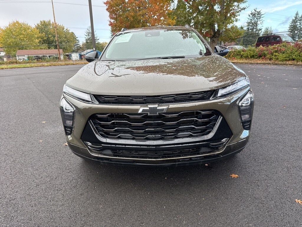 2024 Chevrolet Trax ACTIV photo 2