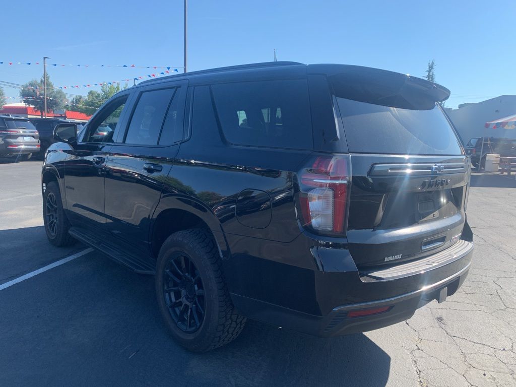 2021 Chevrolet Tahoe RST photo 2