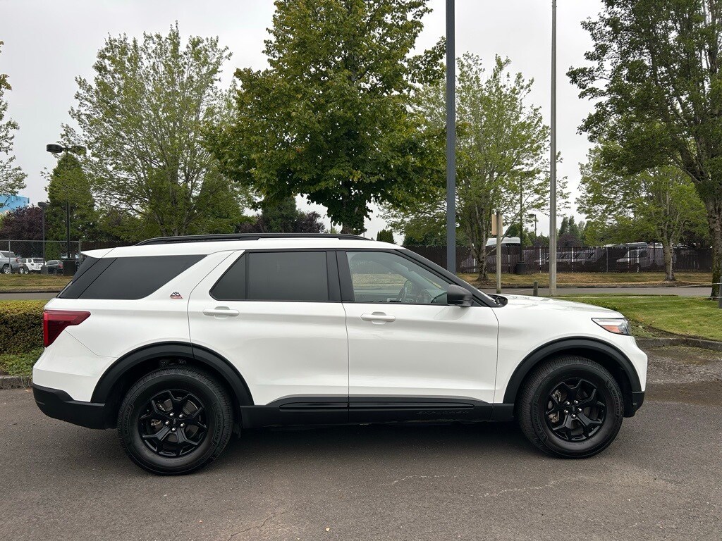 2022 Ford Explorer Timberline photo 3