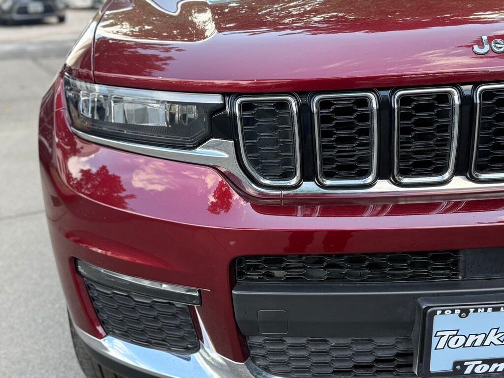 2023 Jeep Grand Cherokee Limited photo 3