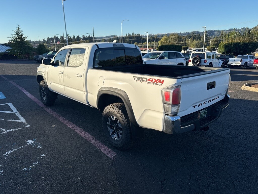 2023 Toyota Tacoma TRD V6 photo 4