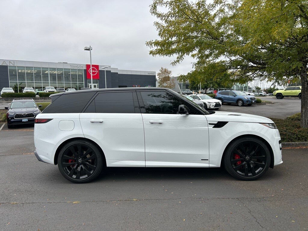 2025 Land Rover Range Rover Sport Autobiography photo 2