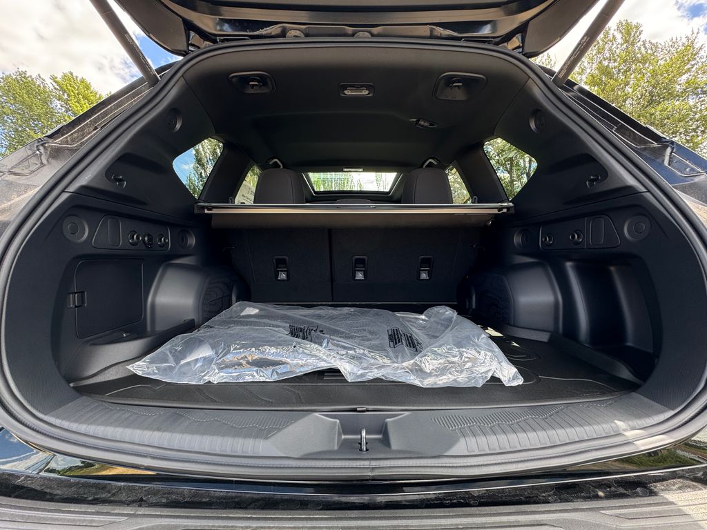 2026 Subaru Forester Touring - Photo 13