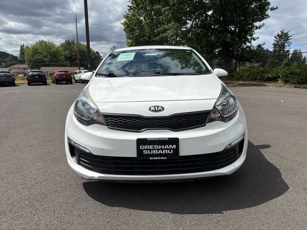 Used 2016 Kia Rio LX with VIN KNADM4A38G6599627 for sale in Gresham, OR