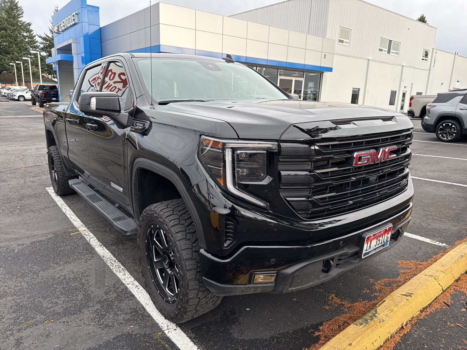 2024 Gmc Sierra 1500 Elevation photo 2