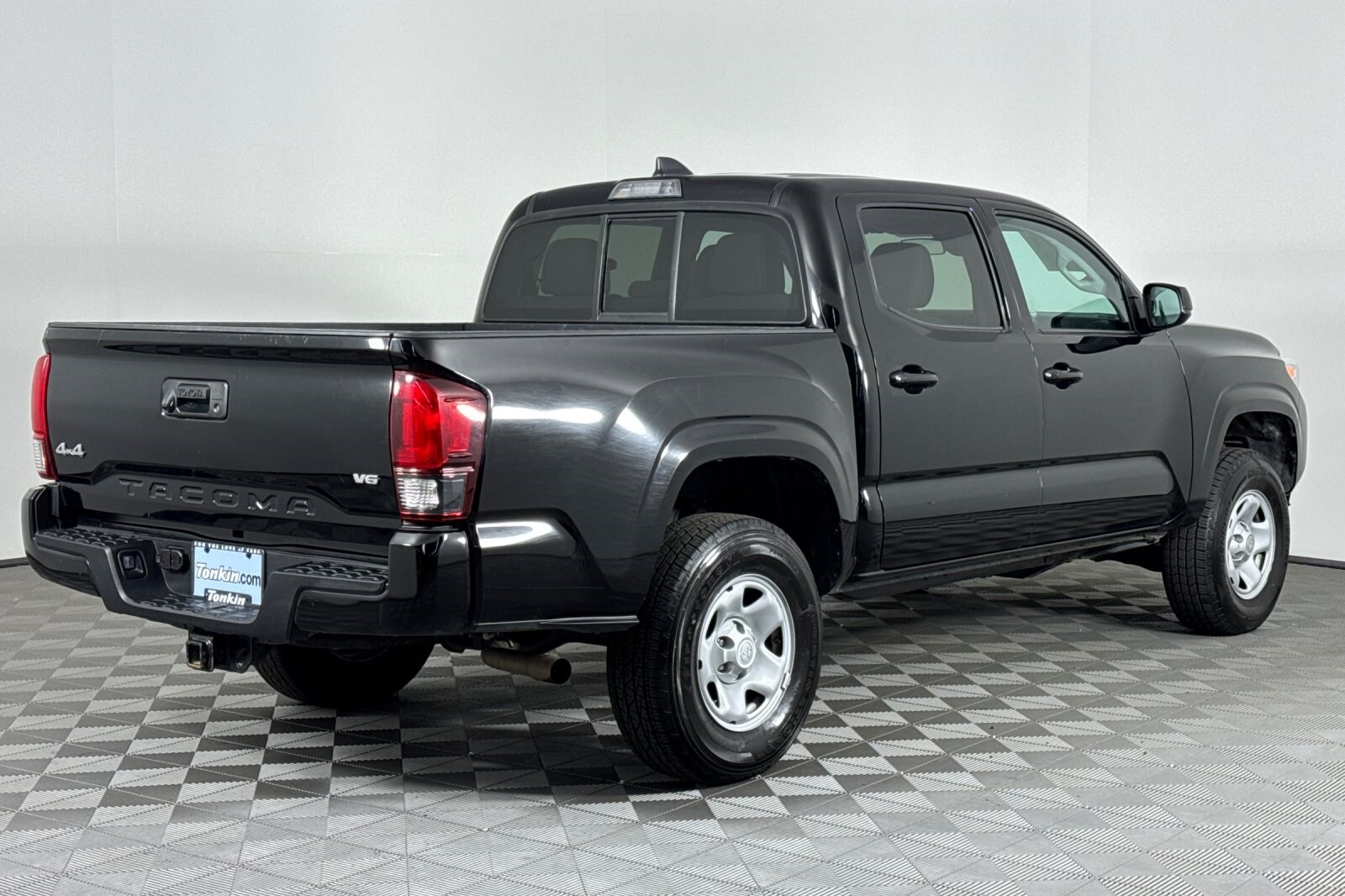 2023 Toyota Tacoma SR5 photo 4