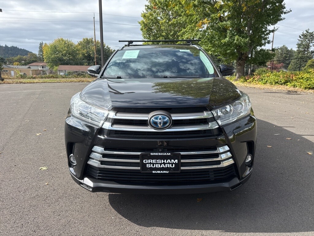 2019 Toyota Highlander Hybrid Limited Platinum photo 2