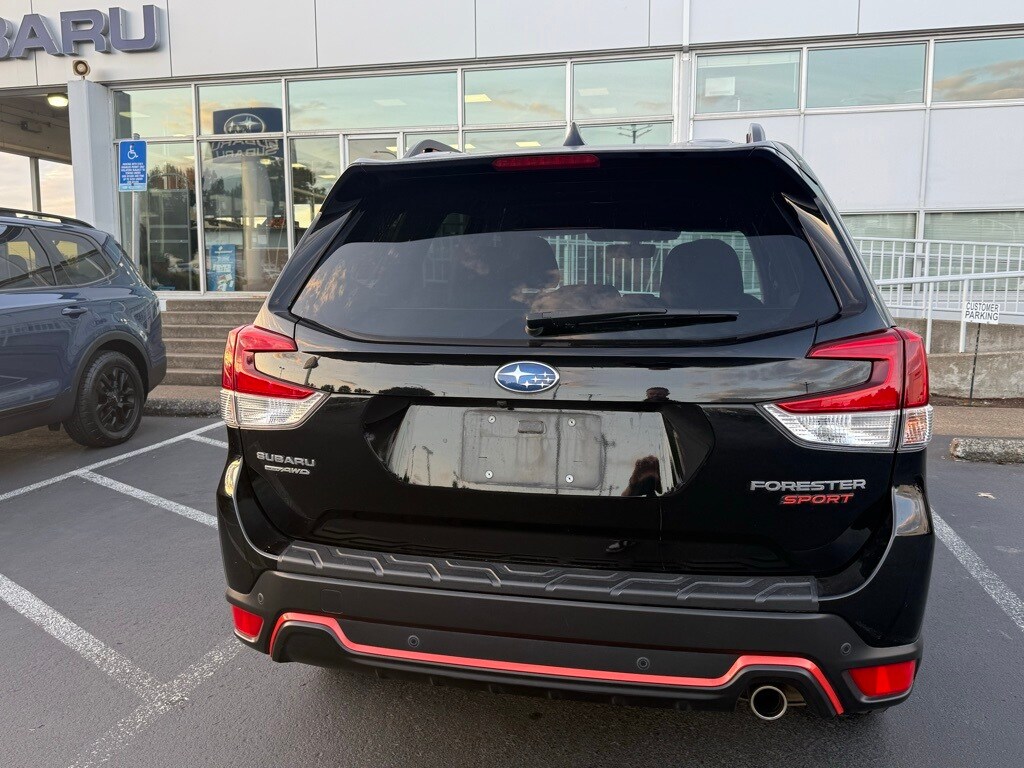 2022 Subaru Forester Sport photo 3