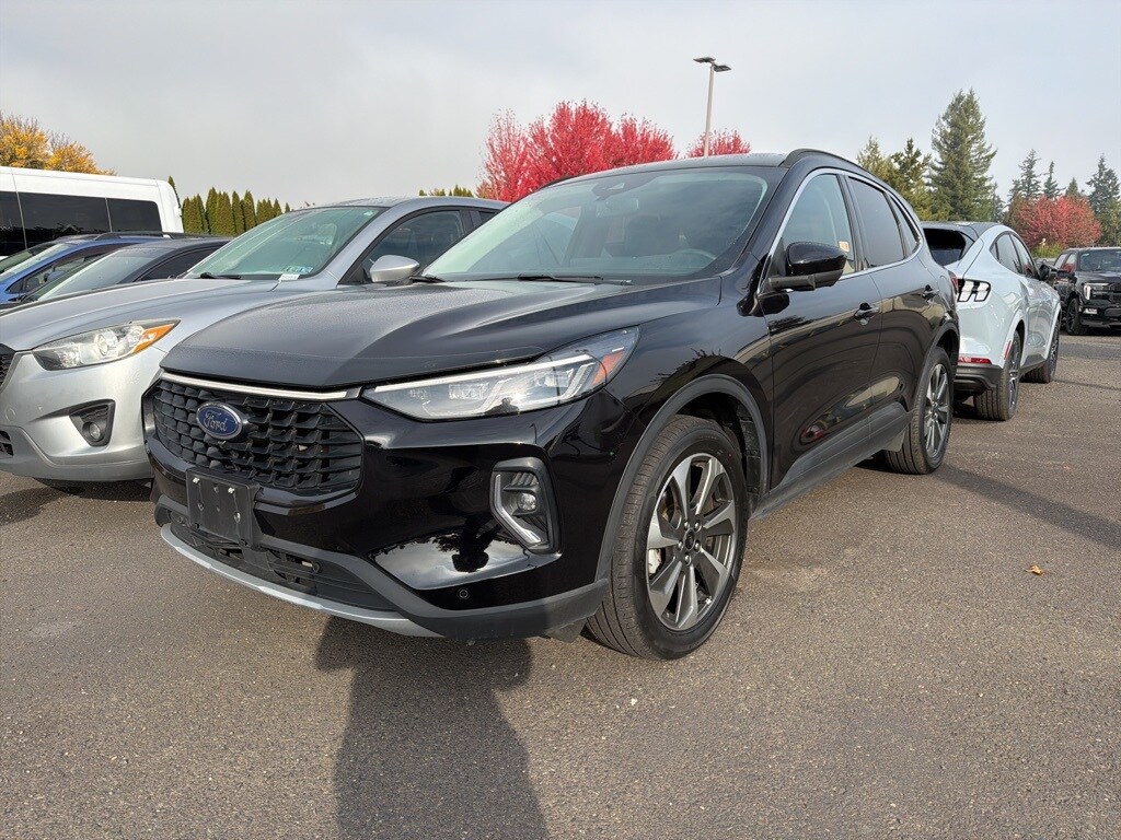 Used 2023 Ford Escape Platinum SUV