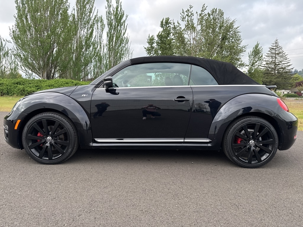 Used 2014 Volkswagen Beetle R-Line with VIN 3VW8T7AT9EM805931 for sale in Gresham, OR