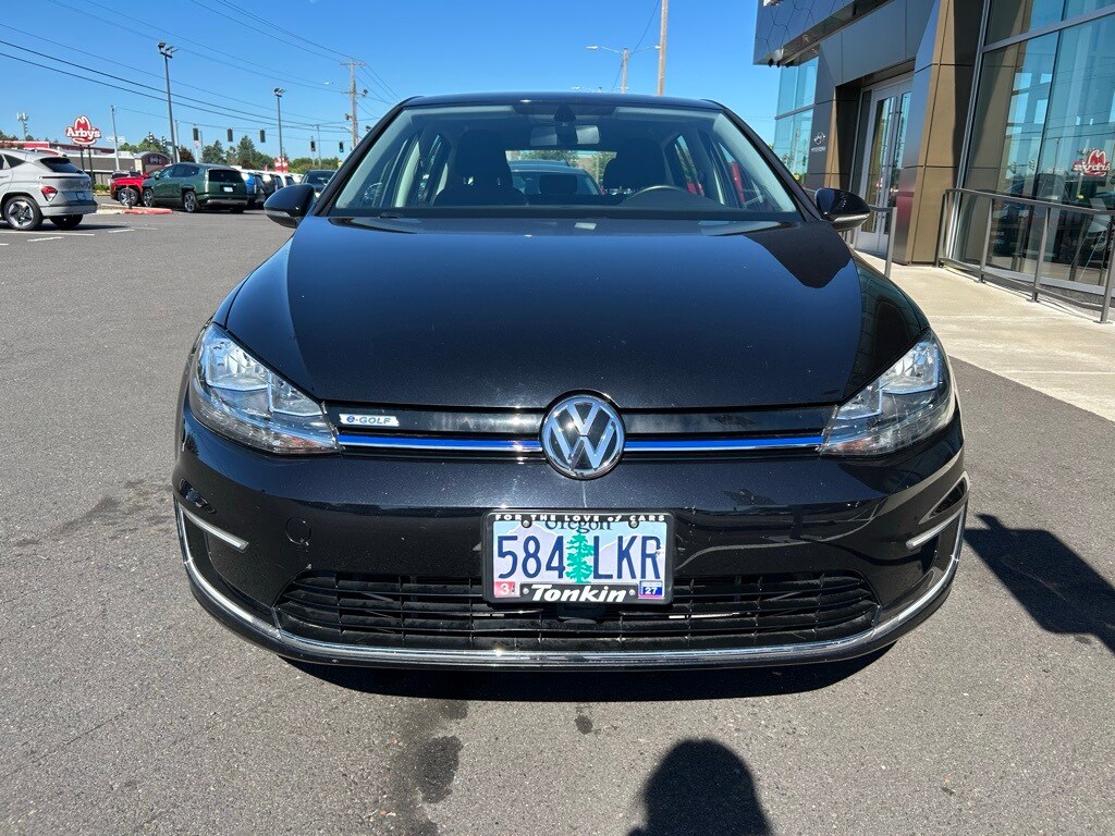 2019 Volkswagen e-Golf SE photo 3