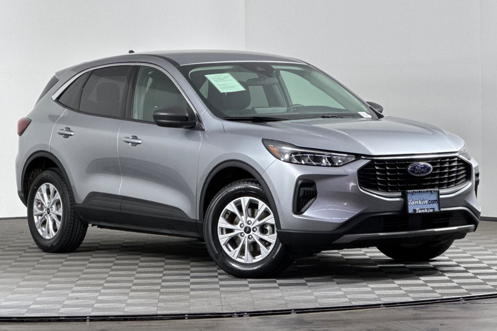 2024 Ford Escape Active photo 2