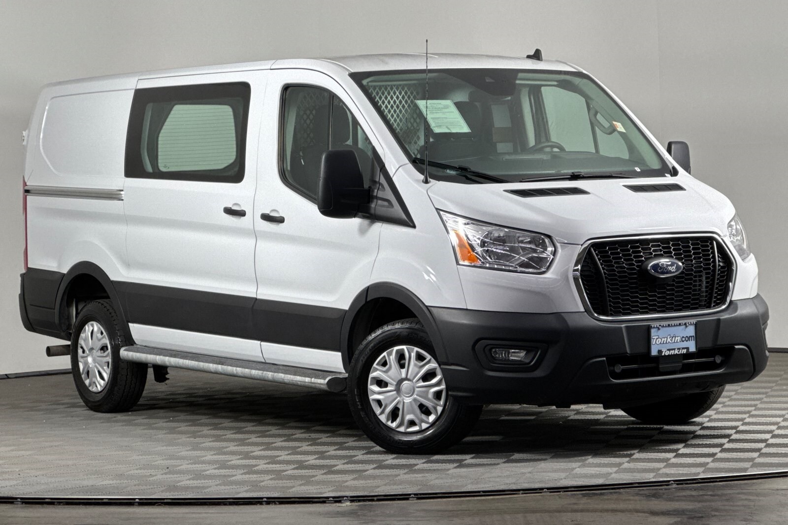 2021 Ford Transit Cargo Van photo 2