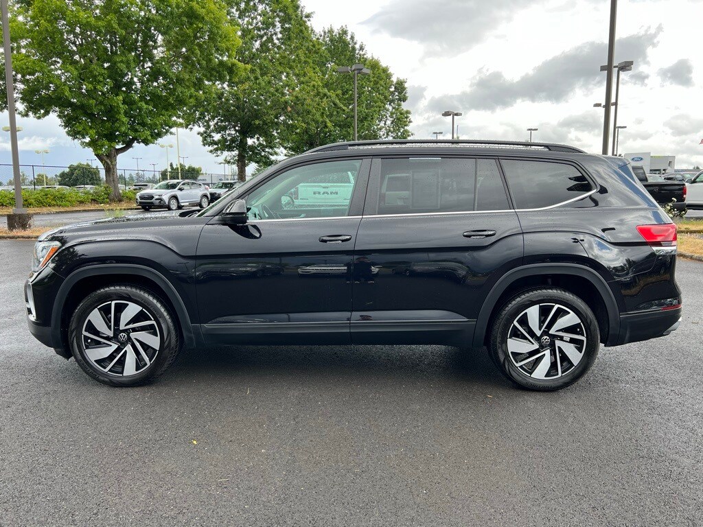 2024 Volkswagen Atlas SE Technology photo 4
