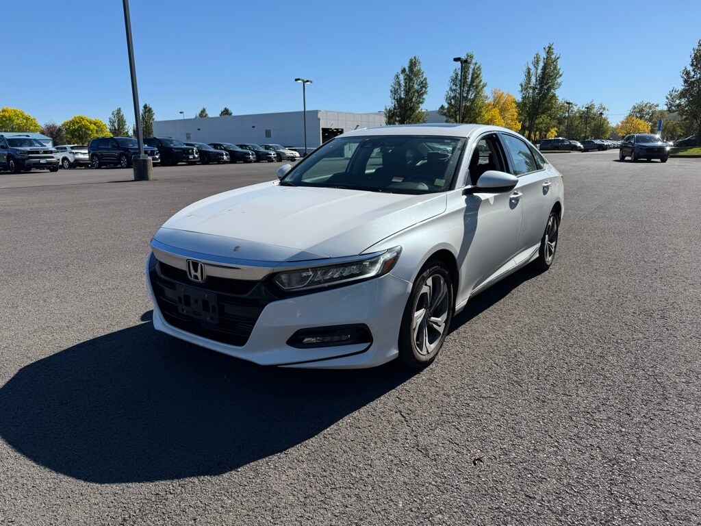 2018 Honda Accord EX photo 3