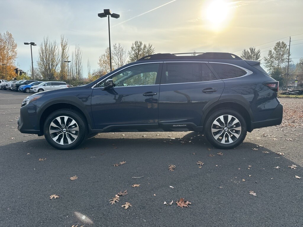 2025 Subaru Outback Limited photo 4