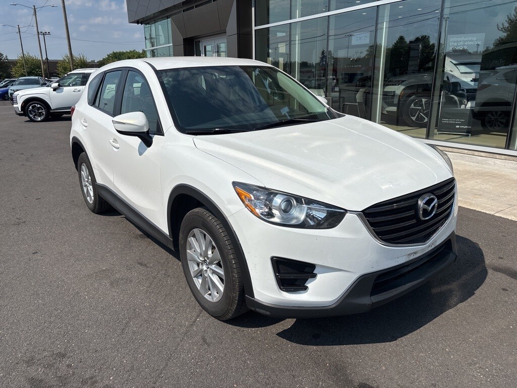 2016 Mazda CX-5 Sport photo 3