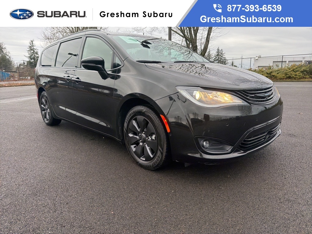 2019 Chrysler Pacifica Hybrid Limited