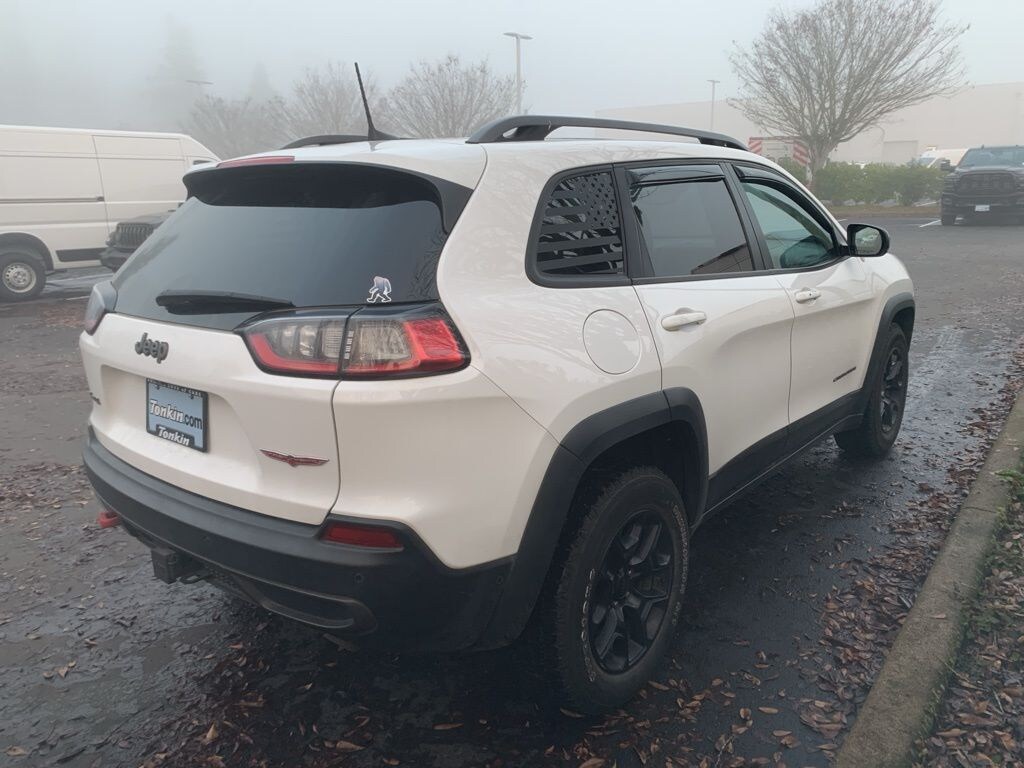 Used 2021 Jeep Cherokee Trailhawk SUV