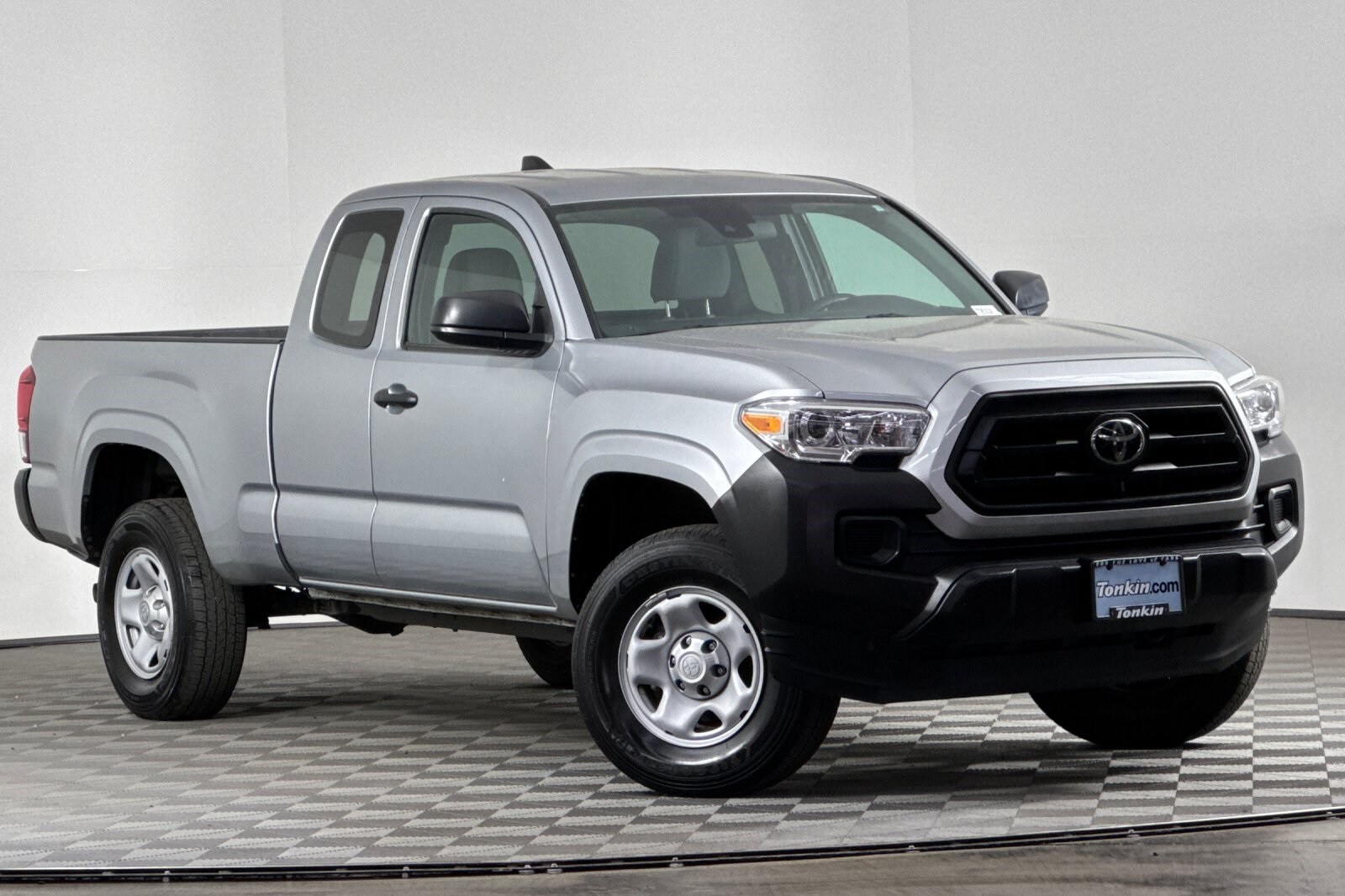 2023 Toyota Tacoma SR photo 2