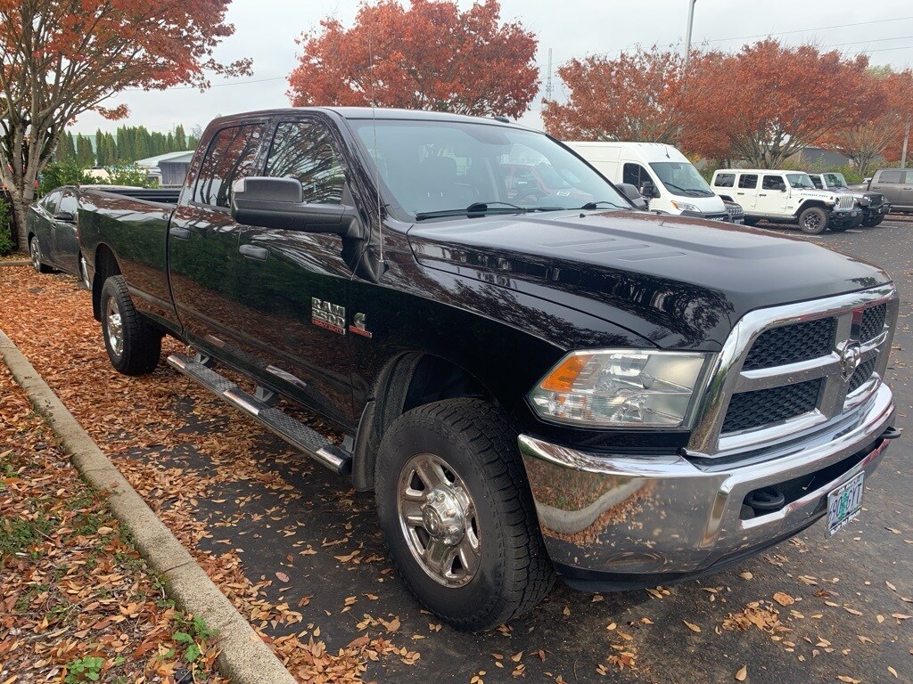 2014 Ram 2500 Tradesman photo 4