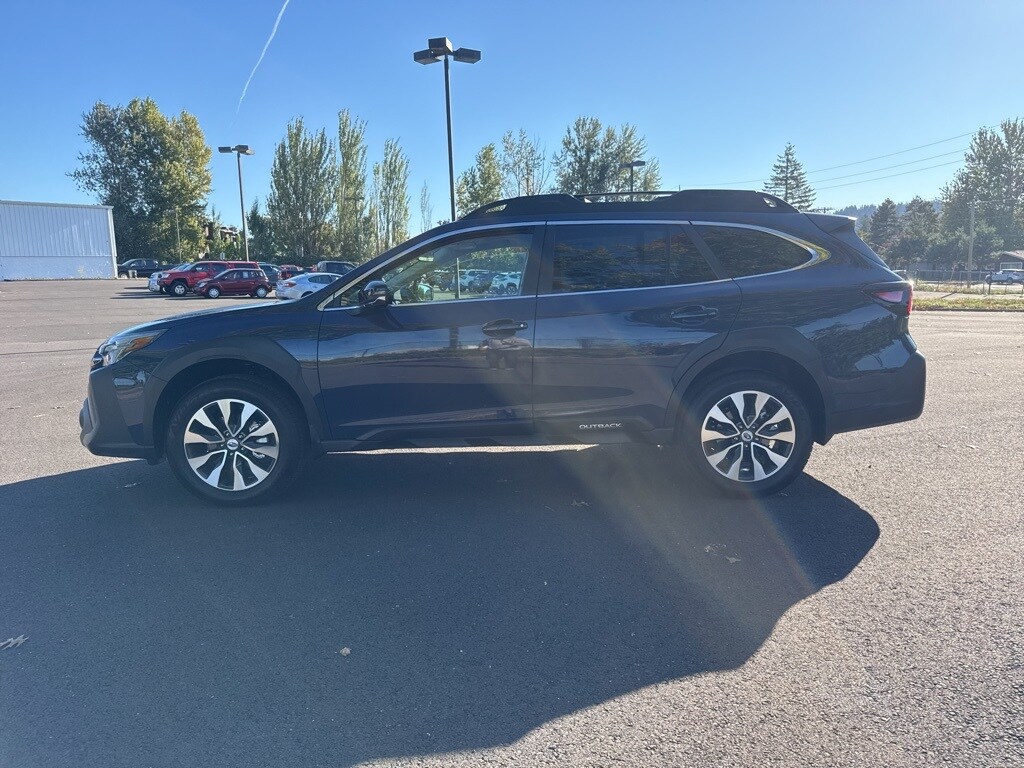 2025 Subaru Outback Limited photo 4