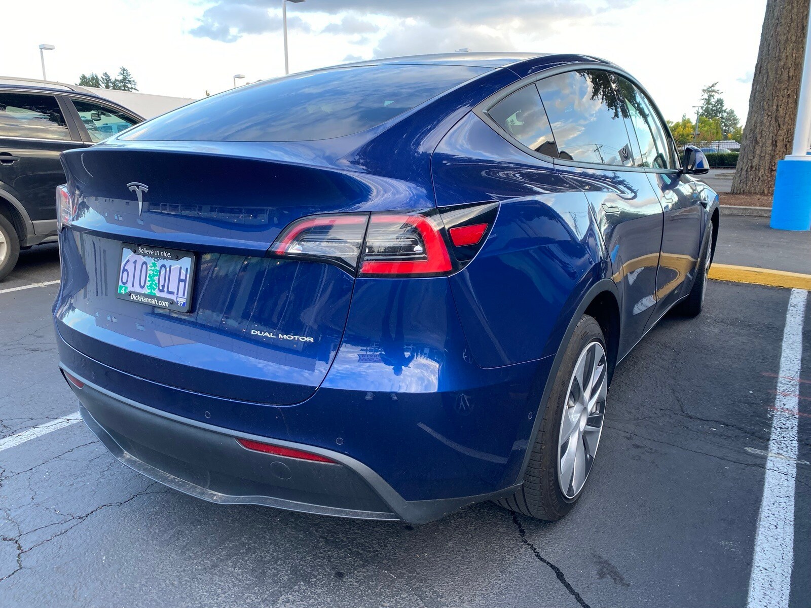 2020 Tesla Model Y Long Range photo 4