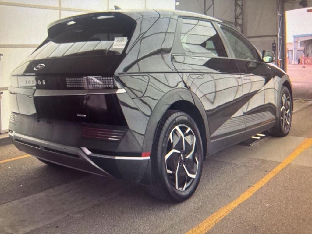 Used 2024 Hyundai IONIQ 5 SEL with VIN KM8KNDDF5RU260377 for sale in Gresham, OR