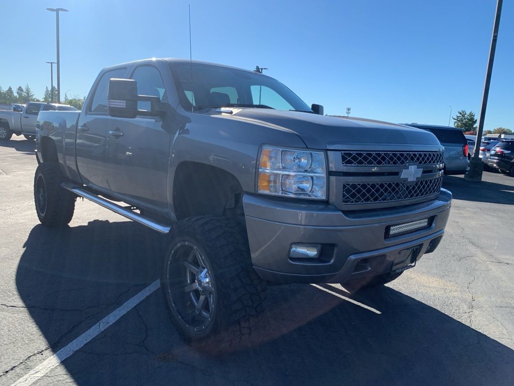 2013 Chevrolet Silverado 2500HD LTZ photo 4