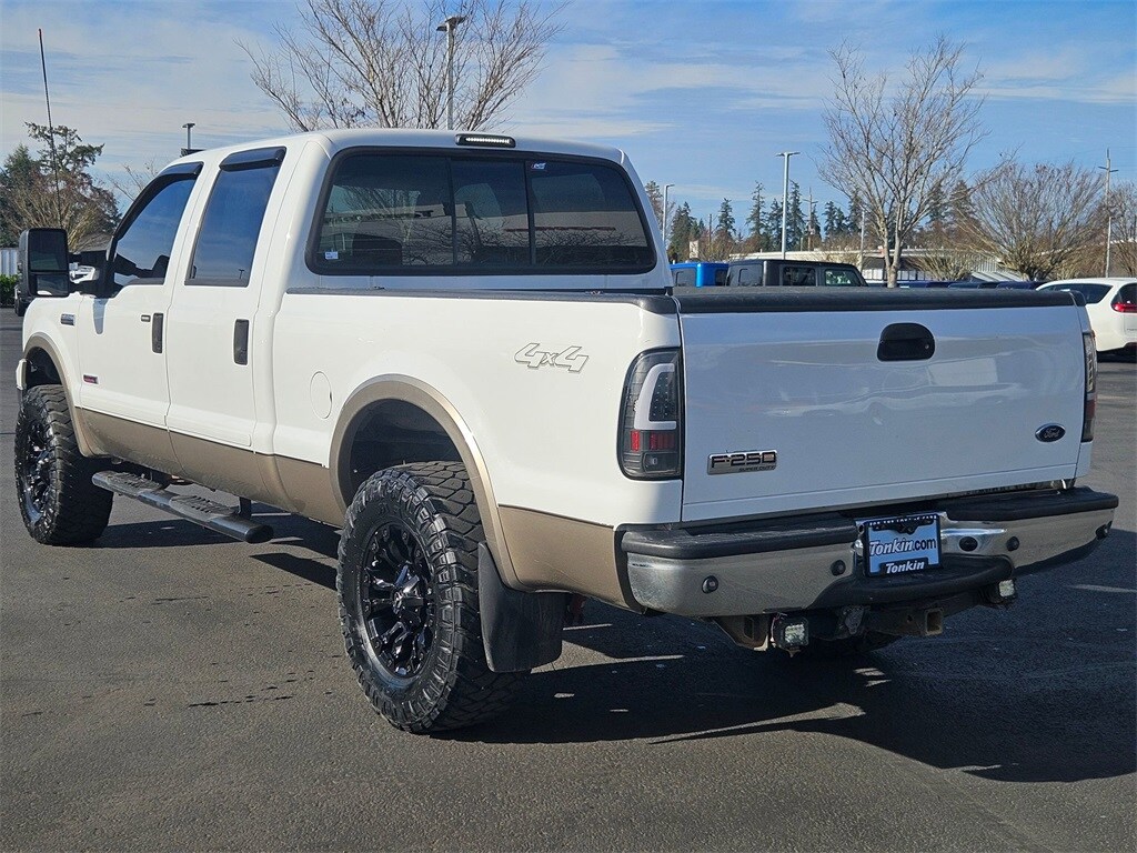 Used 2006 Ford F-250 Truck Crew Cab