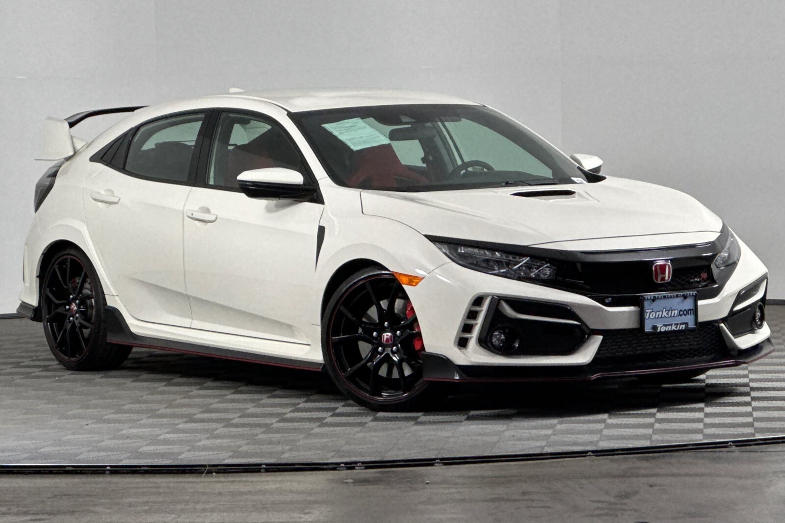 2021 Honda Civic Type R Touring photo 2