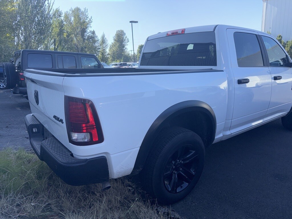 2024 Ram 1500 Classic Warlock photo 2