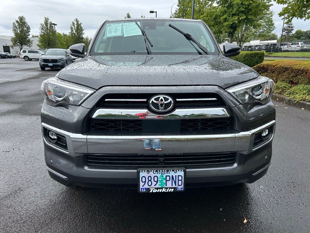 2023 Toyota 4Runner Limited photo 2