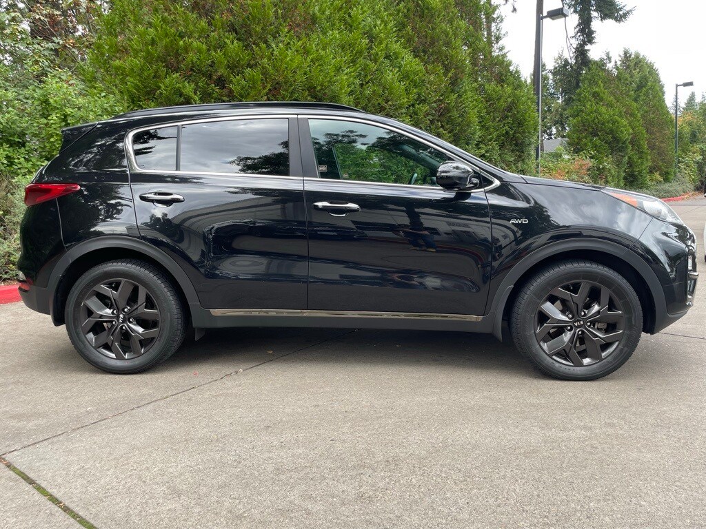 2020 Kia Sportage S photo 3