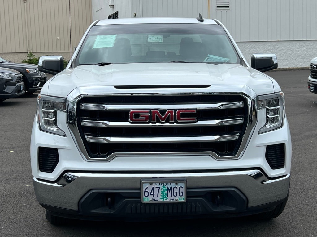 Used 2020 GMC Sierra 1500 SLE with VIN 3GTU9BED2LG216897 for sale in Gresham, OR