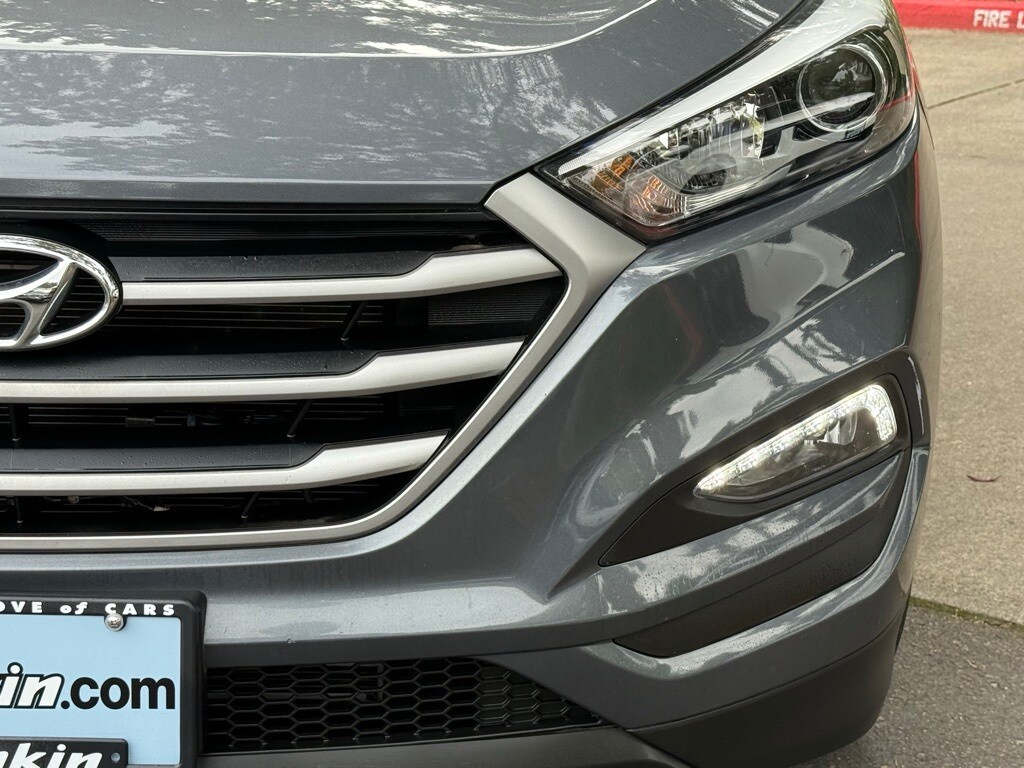 2018 Hyundai Tucson SEL photo 3