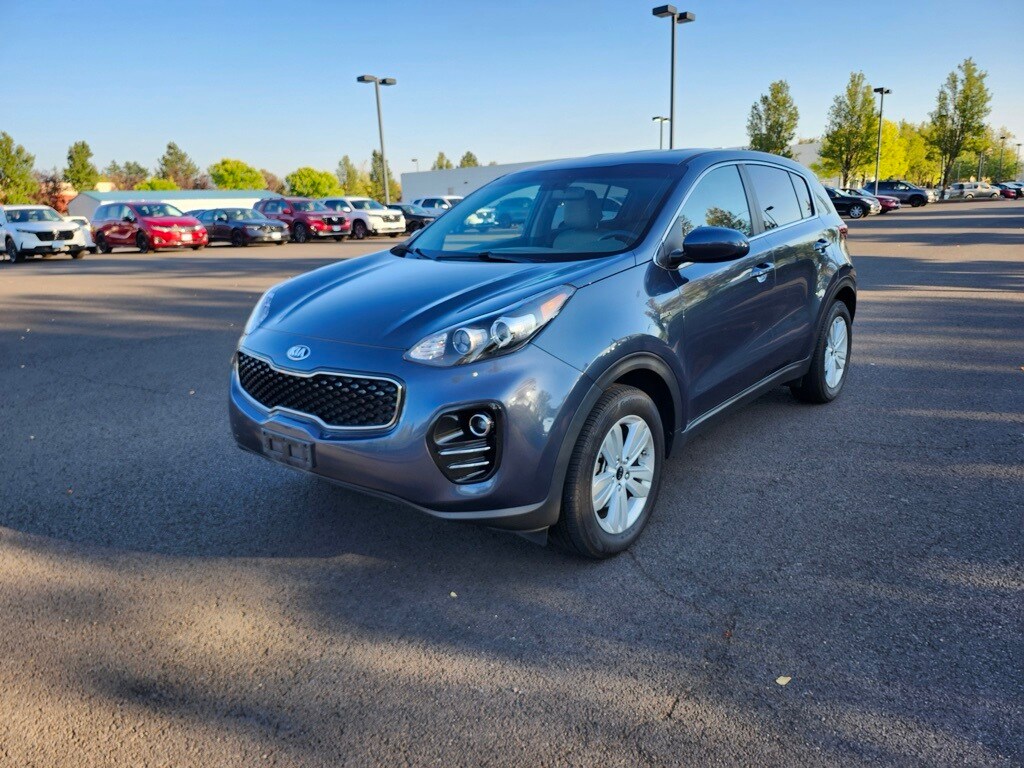 2017 Kia Sportage LX photo 3