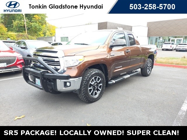 2017 Toyota Tundra TRD Pro photo 2