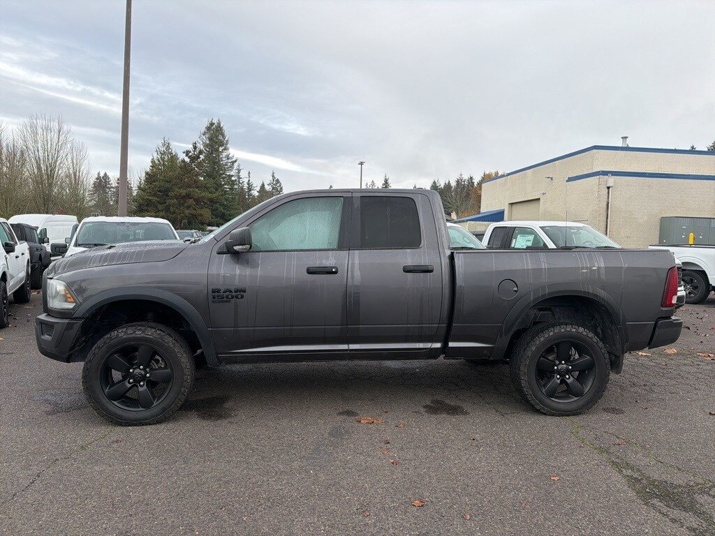 2022 Ram 1500 Classic SLT photo 2