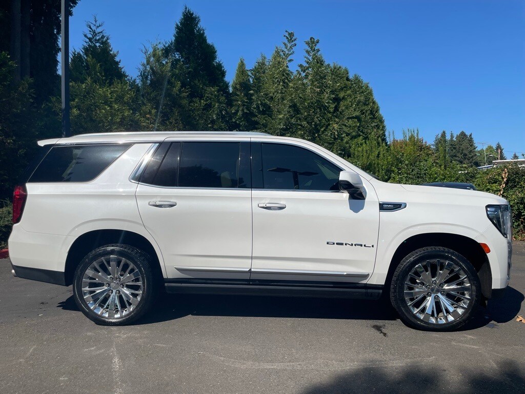 2021 Gmc Yukon Denali photo 3