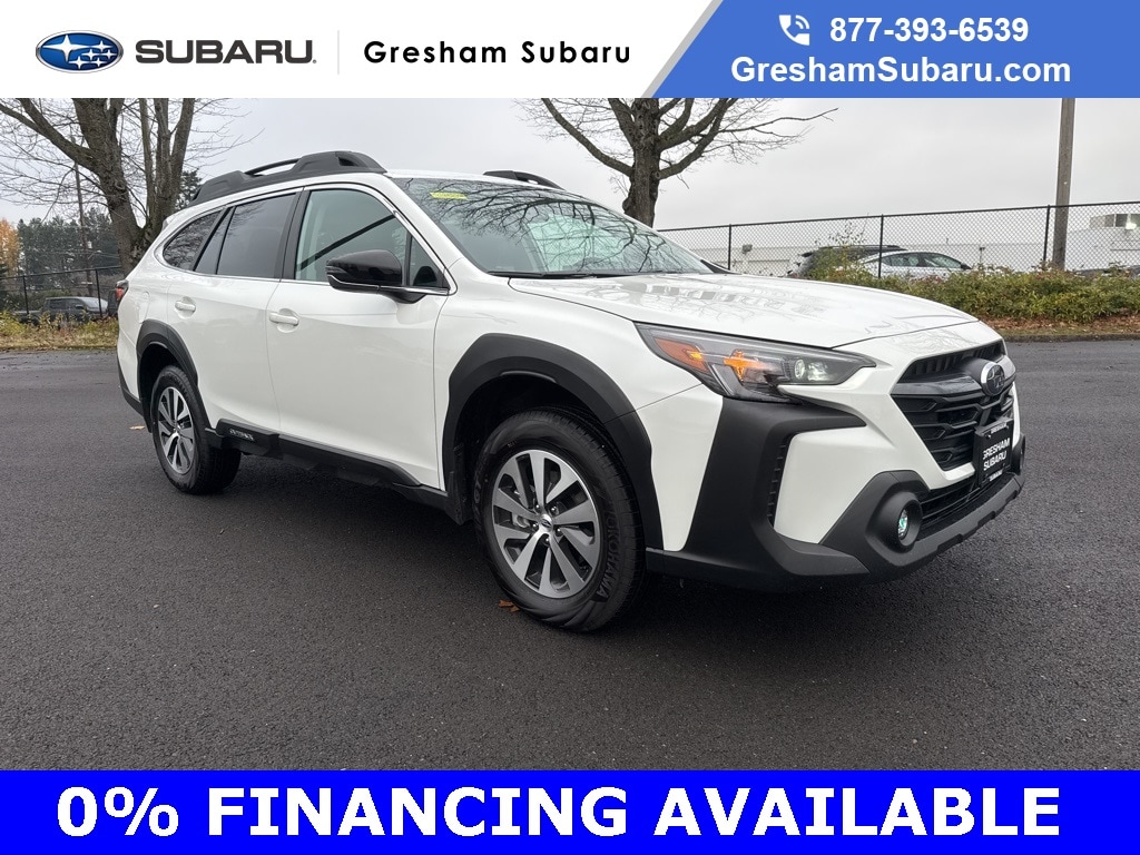 2025 Subaru Outback Premium's photo